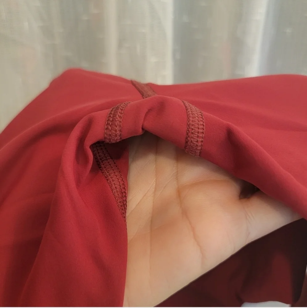 Alo High Waisted Ripped Warrior Leggings Red Size Medium